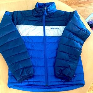 Marmot mens small low profile puffer. Used only one season. Very good condition.